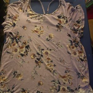 Xhiliration size large floral tee